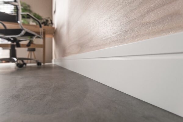 Dynotile 301 MDF Skirting White